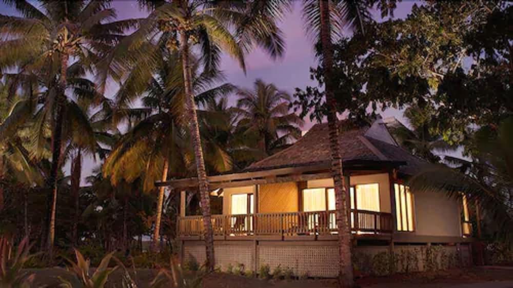 Doubletree By Hilton Fiji - Sonaisali Island Otel Nadi Dış mekan fotoğraf